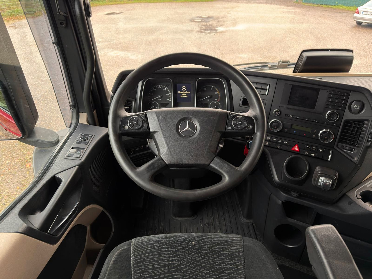 Camion cu cârlig Mercedes-Benz 2558 6x2 Meiller RK 20.65 | Retarder | Klima: Foto 17 Camion cu cârlig Mercedes-Benz 2558 6x2 Meiller RK 20.65 | Retarder | Klima: Foto 17