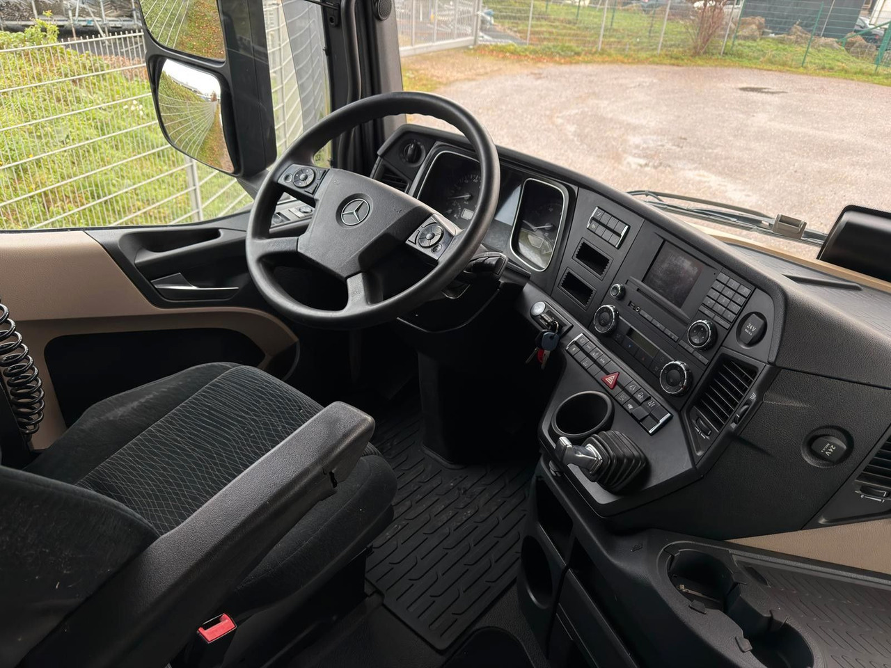 Camion cu cârlig Mercedes-Benz 2558 6x2 Meiller RK 20.65 | Retarder | Klima: Foto 18 Camion cu cârlig Mercedes-Benz 2558 6x2 Meiller RK 20.65 | Retarder | Klima: Foto 18