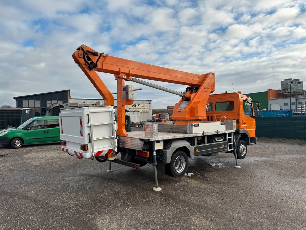 Mercedes-Benz 815 4x2 Hubarbeitsbühne Wumag 170 high 17 m Mercedes-Benz 815 4x2 Hubarbeitsbühne Wumag 170 high 17 m - Camion cu nacela, Autoutilitară: Foto 3 Mercedes-Benz 815 4x2 Hubarbeitsbühne Wumag 170 high 17 m Mercedes-Benz 815 4x2 Hubarbeitsbühne Wumag 170 high 17 m - Camion cu nacela, Autoutilitară: Foto 3