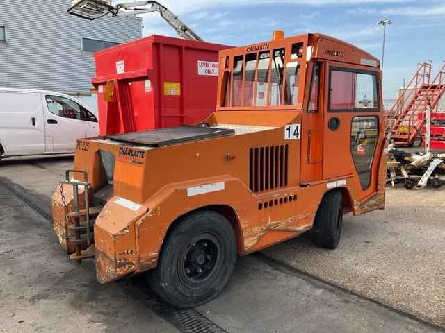 Charlatte TD225 - Tractor electric: Foto 3 Charlatte TD225 - Tractor electric: Foto 3