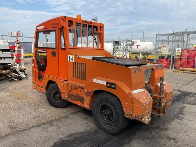 Charlatte TD225 - Tractor electric: Foto 2 Charlatte TD225 - Tractor electric: Foto 2