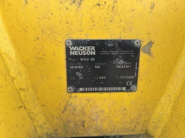 Wacker Neuson WAV60 - Placă compactoare: Foto 5 Wacker Neuson WAV60 - Placă compactoare: Foto 5