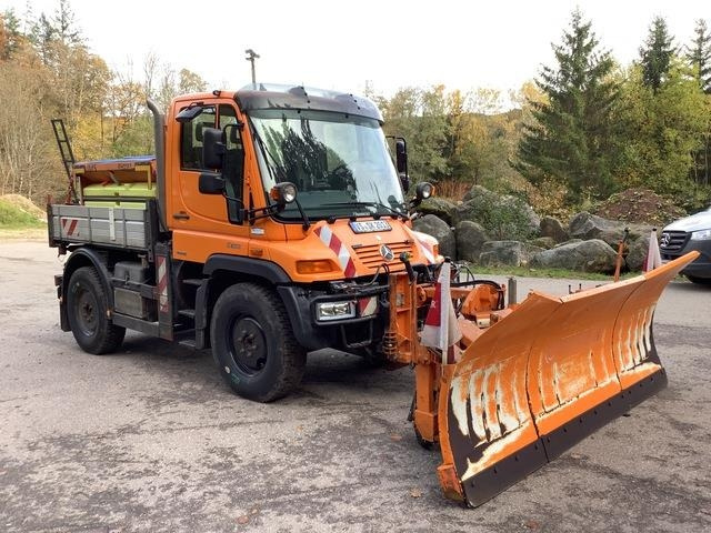 MB Trac Unimog U300 - Utilaj deszăpezire: Foto 5 MB Trac Unimog U300 - Utilaj deszăpezire: Foto 5