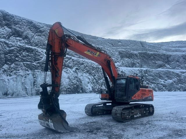 Doosan DX300LC-5 - Excavator pe şenile: Foto 1 Doosan DX300LC-5 - Excavator pe şenile: Foto 1