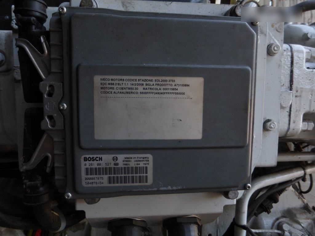 IVECO Cursor 13 Marine C13 ENT M50.30 als Ersatzteilespender - Motor pentru Camion: Foto 4 IVECO Cursor 13 Marine C13 ENT M50.30 als Ersatzteilespender - Motor pentru Camion: Foto 4