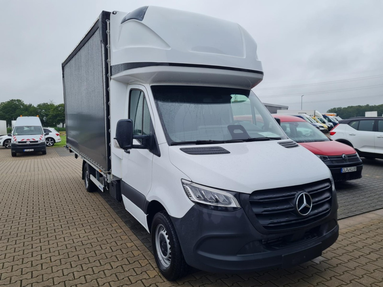 Mercedes-Benz Sprinter 317 AG Schiebe Plane Schlafkab 10 Pal AHK - Autoutilitară cu prelată: Foto 2 Mercedes-Benz Sprinter 317 AG Schiebe Plane Schlafkab 10 Pal AHK - Autoutilitară cu prelată: Foto 2