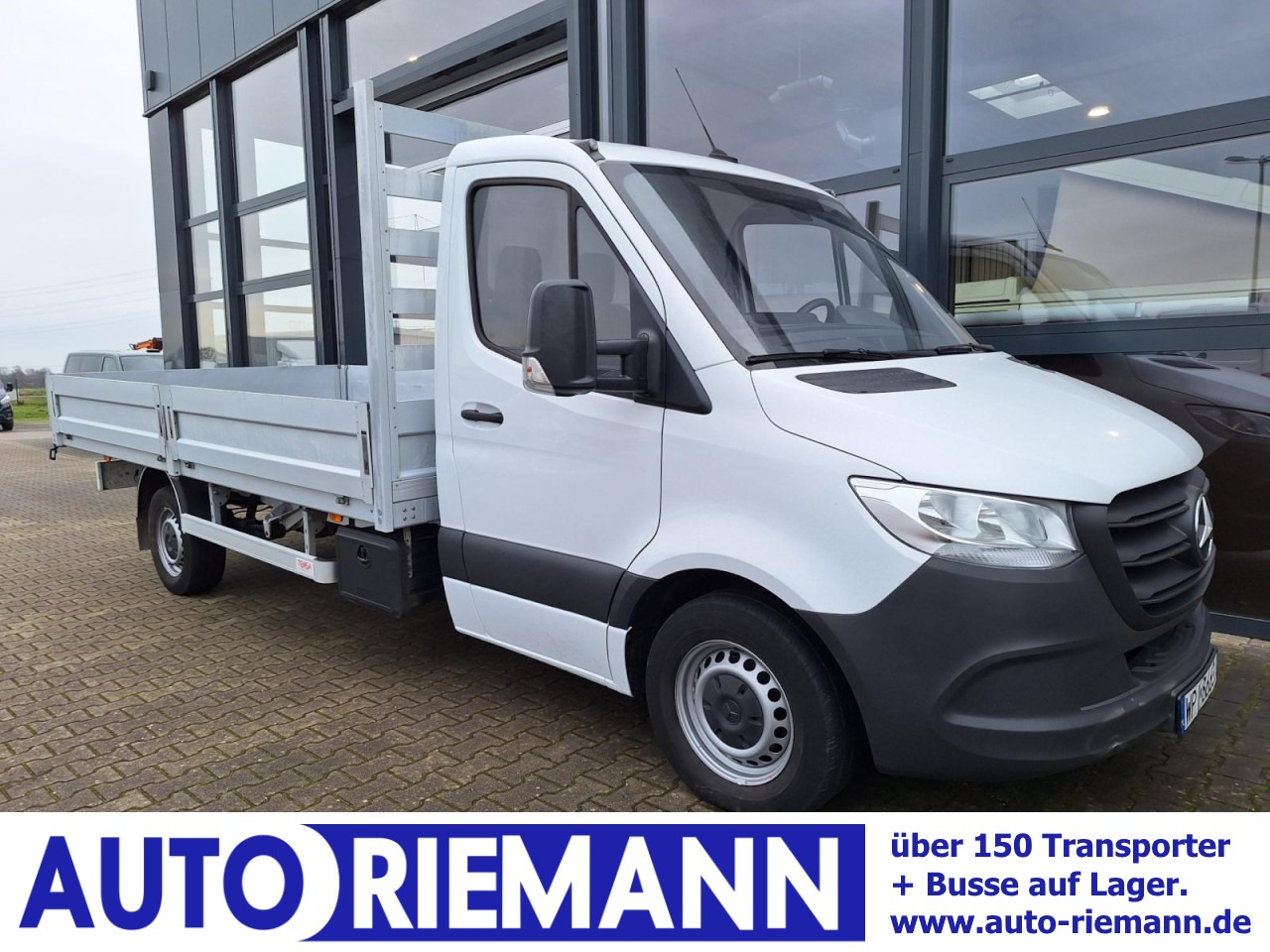 Mercedes-Benz Sprinter 317 CDI Pritsche L4 RWD AHK KLIMA TEMPOMAT - Autoutilitară cu platformă: Foto 1 Mercedes-Benz Sprinter 317 CDI Pritsche L4 RWD AHK KLIMA TEMPOMAT - Autoutilitară cu platformă: Foto 1