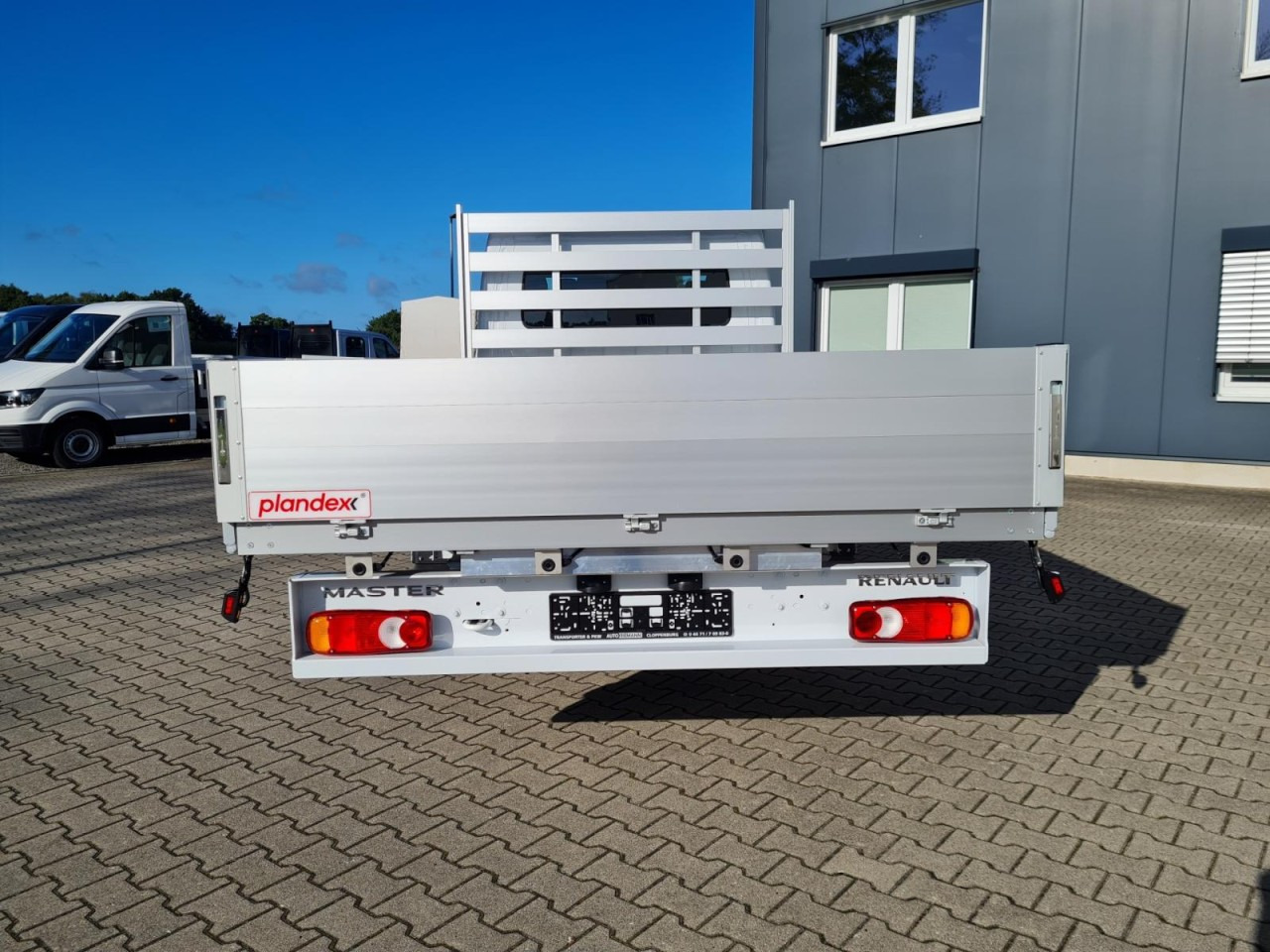 Renault Master New 3.5t Pritsche Doka L3 lang PDC TEMPOMAT - Autoutilitară cu platformă, Autoutilitară cabină dublă: Foto 5 Renault Master New 3.5t Pritsche Doka L3 lang PDC TEMPOMAT - Autoutilitară cu platformă, Autoutilitară cabină dublă: Foto 5