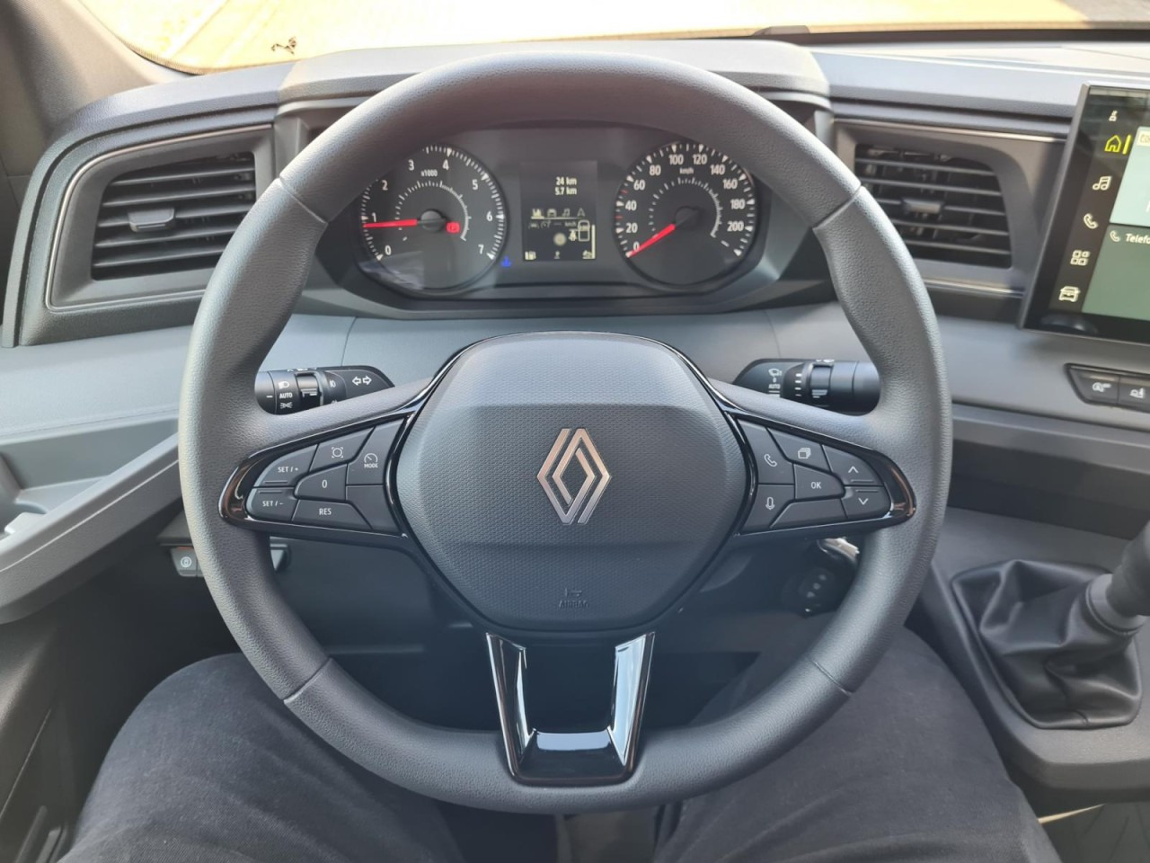 Autoutilitară basculantă Renault Master New 35 Kipper KLIMA NAVI/APP PDC LUFTFEDERUNG: Foto 10 Autoutilitară basculantă Renault Master New 35 Kipper KLIMA NAVI/APP PDC LUFTFEDERUNG: Foto 10