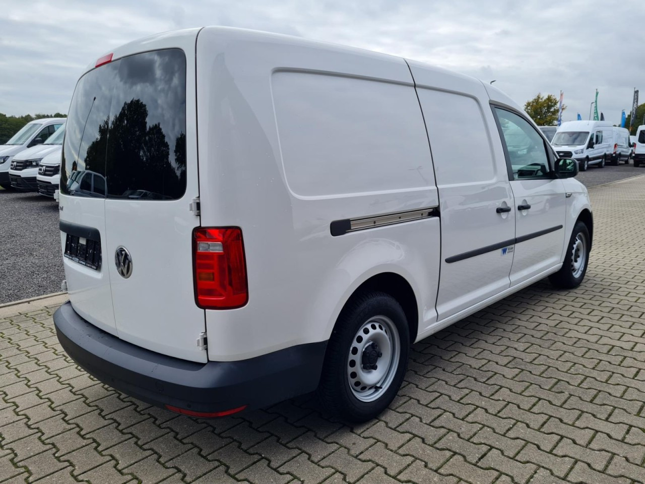 Volkswagen Caddy Kühlkasten Maxi TDI AG Stand-/Fahrkühlung - Autoutilitară frigorifica: Foto 4 Volkswagen Caddy Kühlkasten Maxi TDI AG Stand-/Fahrkühlung - Autoutilitară frigorifica: Foto 4