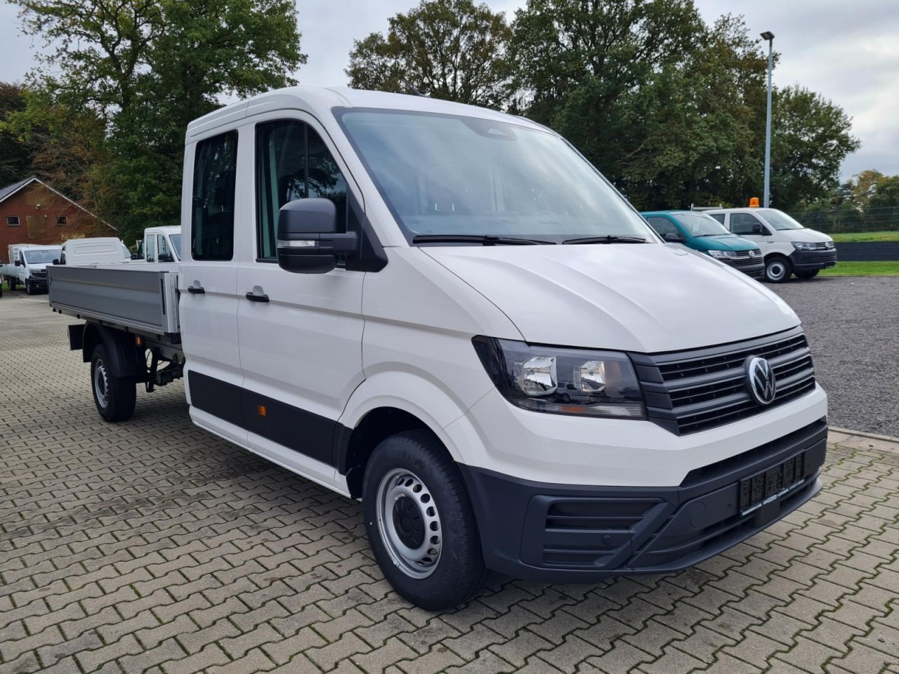 Volkswagen Crafter 35 Doka TDI Pritsche L4 Kamera, AHK - Autoutilitară cu platformă, Autoutilitară cabină dublă: Foto 3 Volkswagen Crafter 35 Doka TDI Pritsche L4 Kamera, AHK - Autoutilitară cu platformă, Autoutilitară cabină dublă: Foto 3