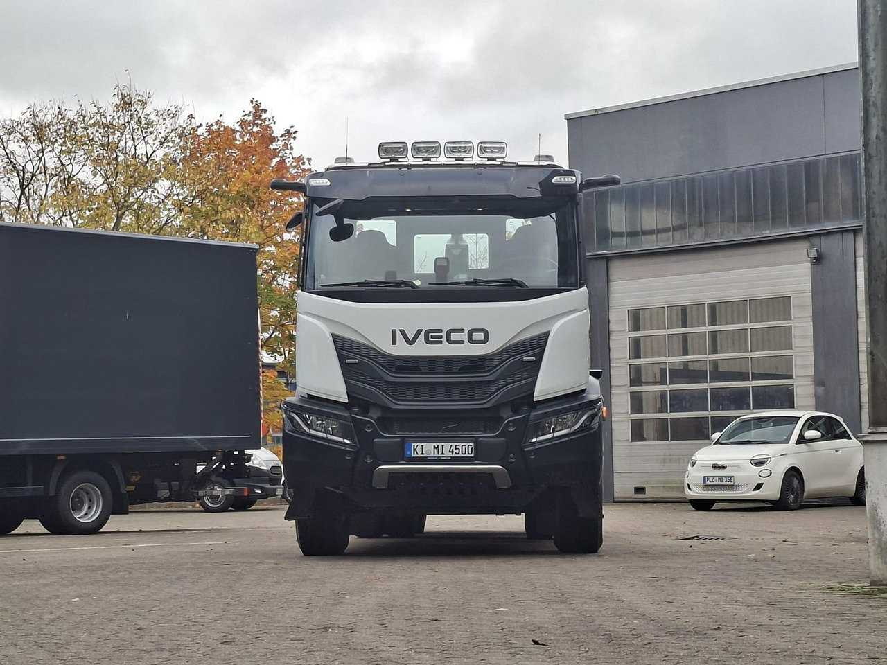 Iveco X-Way AD300X46Z/P HR OFF MEILLER ABROLLKIPPER - Camion basculantă: Foto 2 Iveco X-Way AD300X46Z/P HR OFF MEILLER ABROLLKIPPER - Camion basculantă: Foto 2