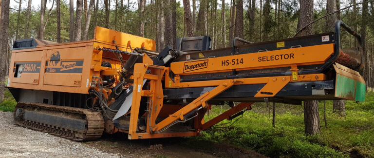 Doppstadt DW2560 BK Bison – Wood shredder / Holzschredder - Tocător deșeuri: Foto 1 Doppstadt DW2560 BK Bison – Wood shredder / Holzschredder - Tocător deșeuri: Foto 1