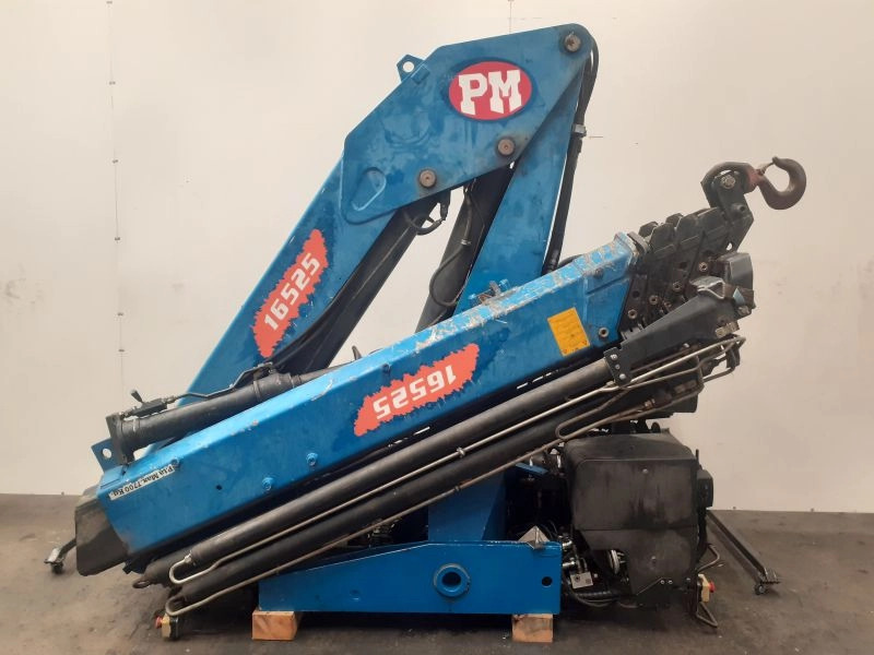 Grúa PM 16 - Macara montată pentru Camion: Foto 1 Grúa PM 16 - Macara montată pentru Camion: Foto 1