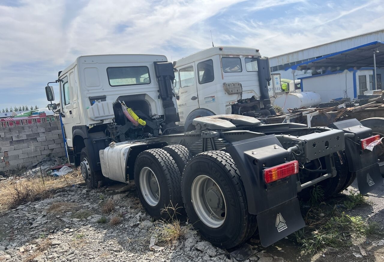 Sinotruk HOWO 420HP 6X4 Tractor - Cap tractor: Foto 5 Sinotruk HOWO 420HP 6X4 Tractor - Cap tractor: Foto 5