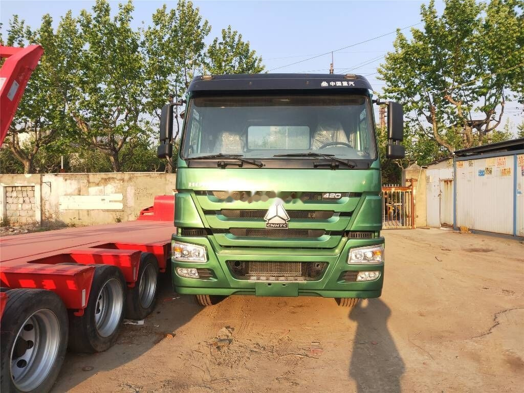 Sinotruk Howo A7 - Cap tractor: Foto 3 Sinotruk Howo A7 - Cap tractor: Foto 3