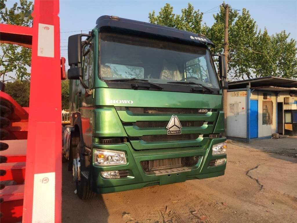 Sinotruk Howo A7 - Cap tractor: Foto 4 Sinotruk Howo A7 - Cap tractor: Foto 4