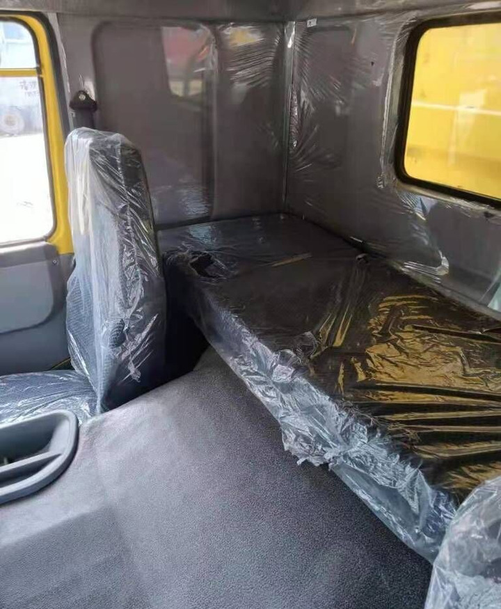 Camion basculantă Howo 375 6x4 Tipper Lorry: Foto 8 Camion basculantă Howo 375 6x4 Tipper Lorry: Foto 8