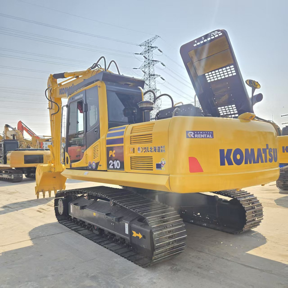 KOMATSU PC210 - Excavator: Foto 1 KOMATSU PC210 - Excavator: Foto 1