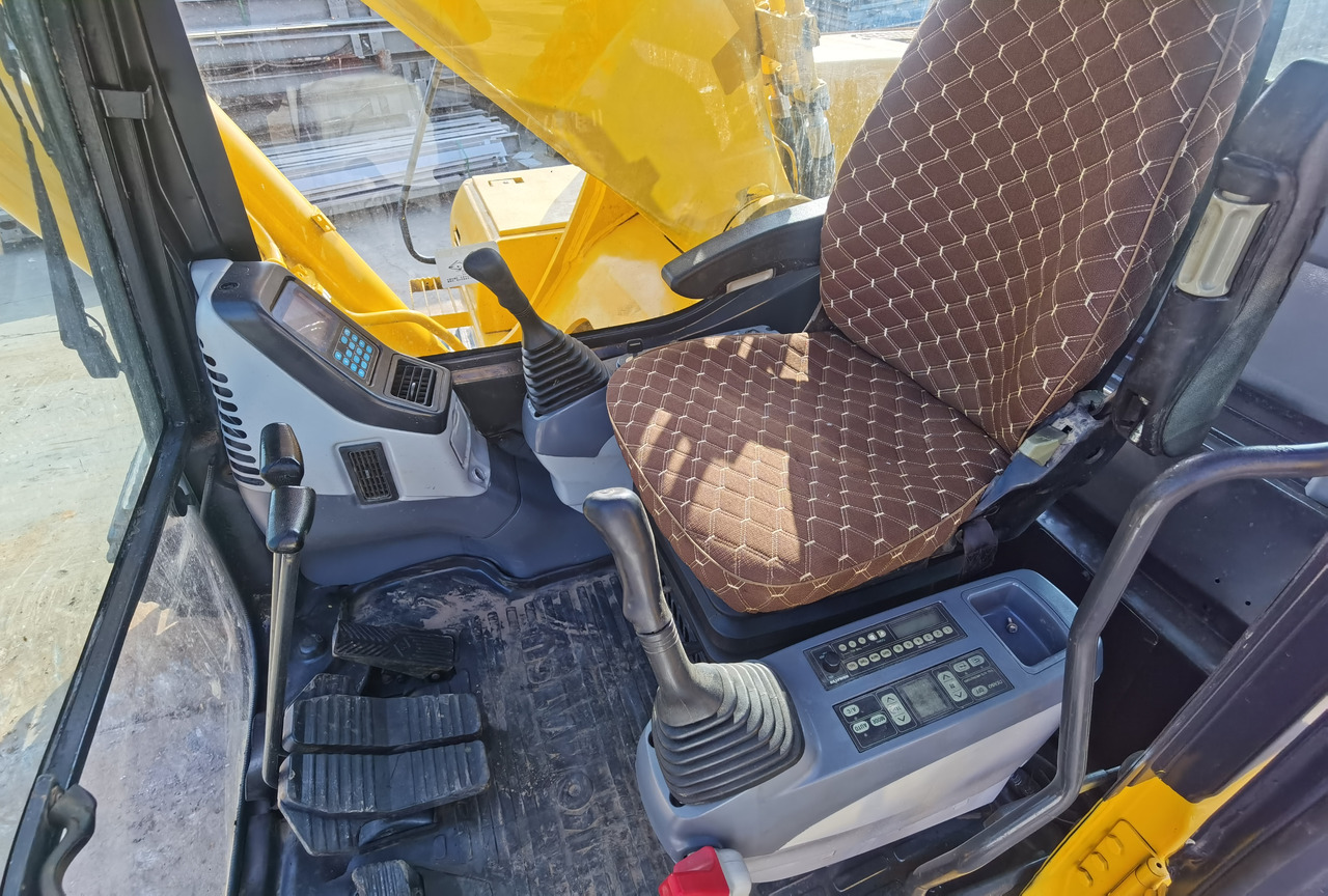 Excavator KOMATSU PC360: Foto 9