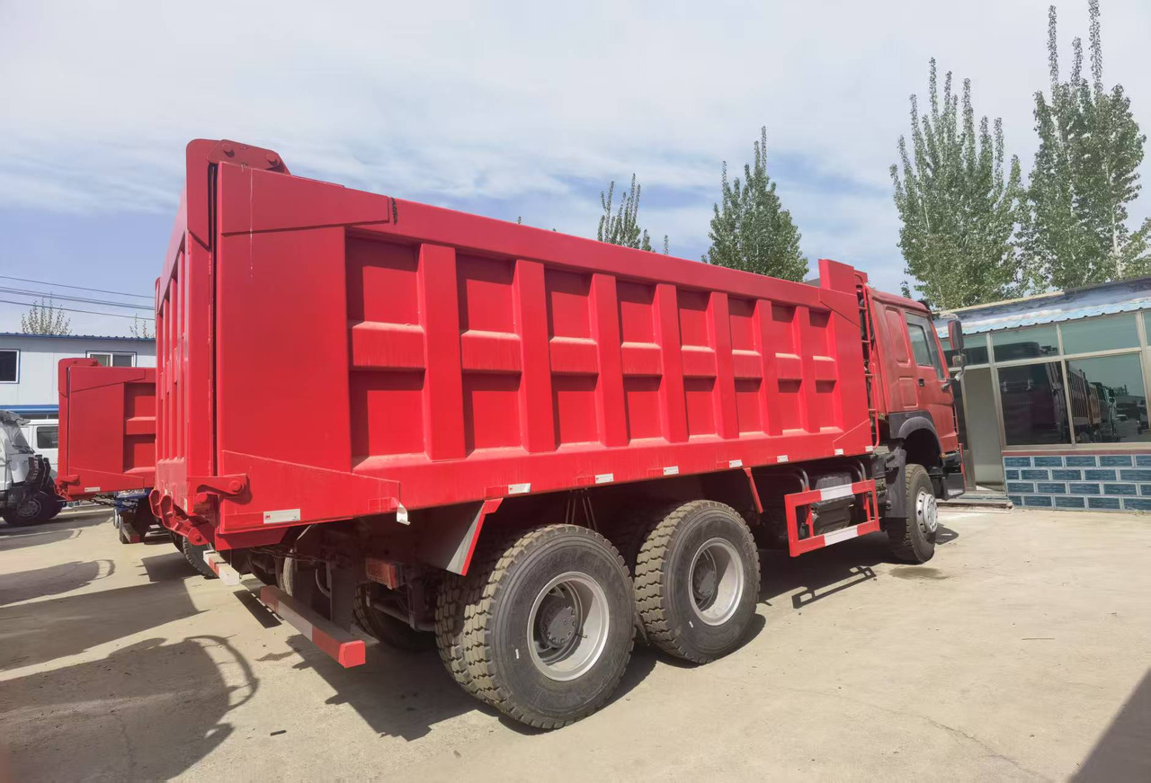 Sinotruk HOWO371Dump truck - Camion basculantă: Foto 5 Sinotruk HOWO371Dump truck - Camion basculantă: Foto 5