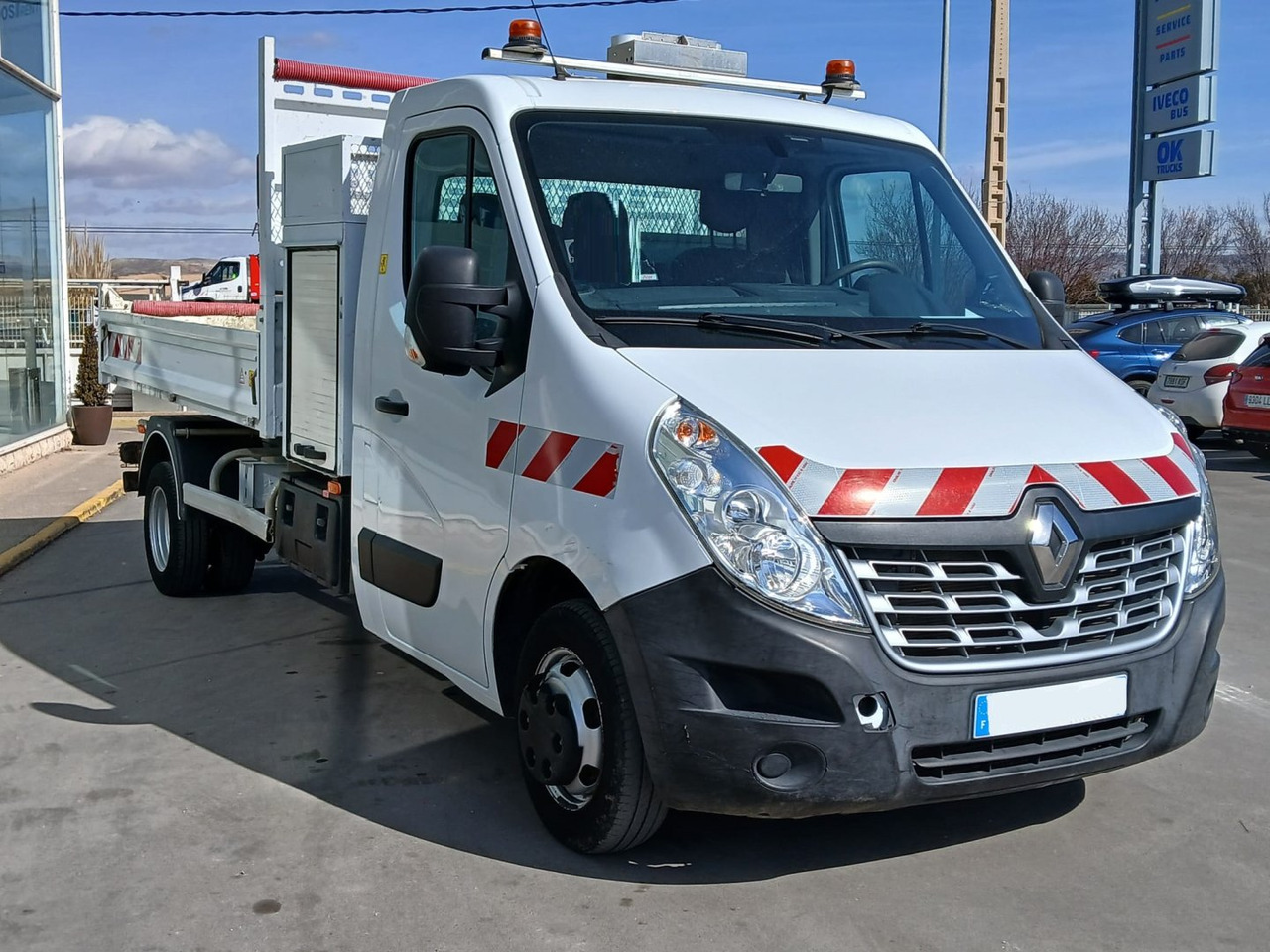 Volquete/Dumper Renault MASTER R3500 L3 2.3 - Autoutilitară basculantă: Foto 2 Volquete/Dumper Renault MASTER R3500 L3 2.3 - Autoutilitară basculantă: Foto 2