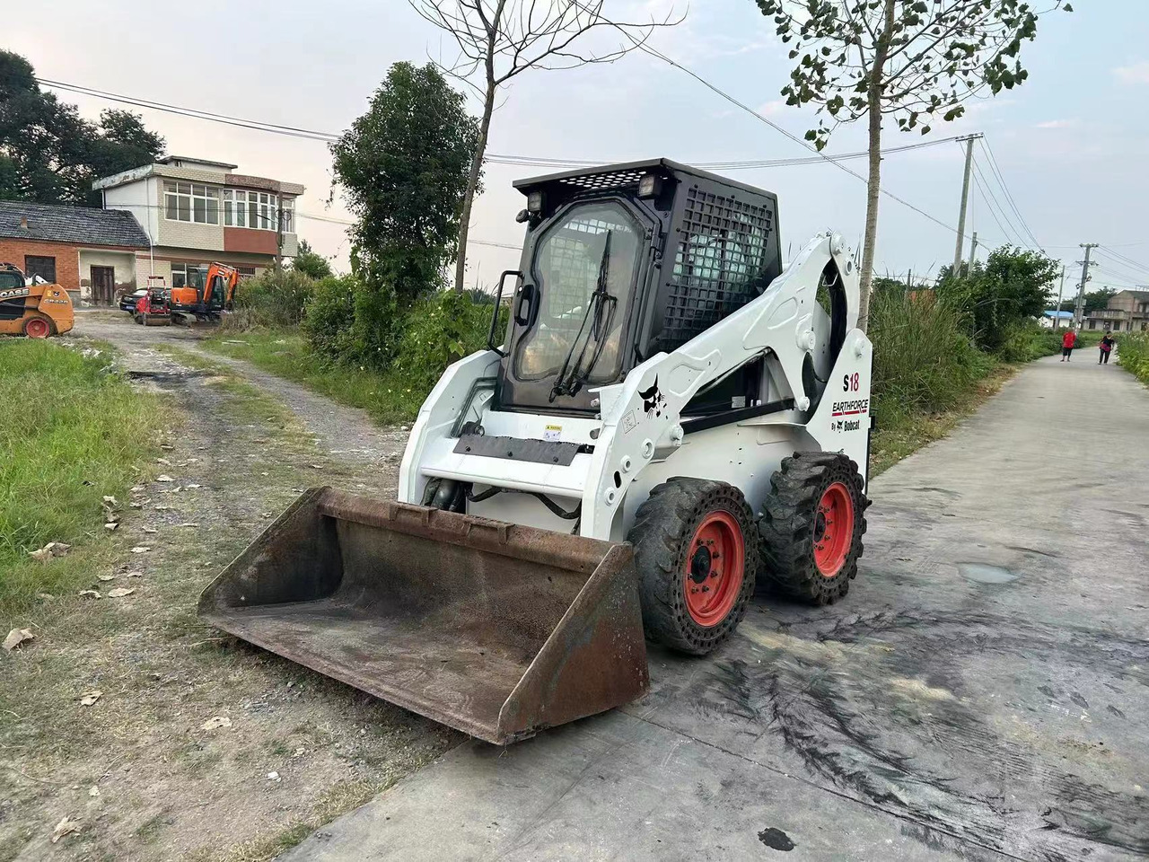 BOBCAT S18 - Mini încărcător: Foto 3 BOBCAT S18 - Mini încărcător: Foto 3