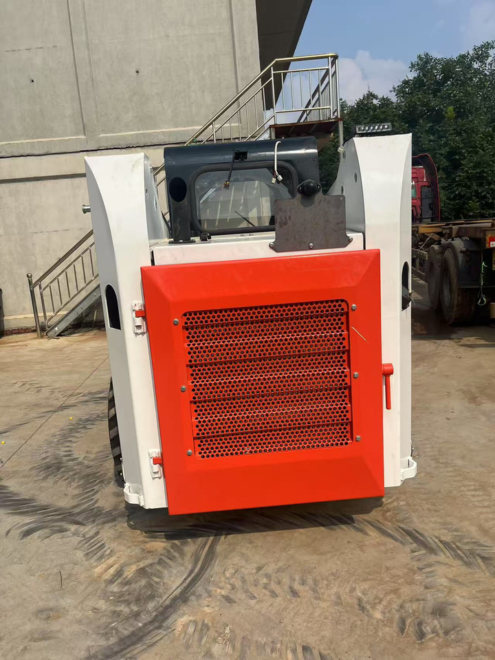 BOBCAT S450 S550 BRAND NEW - Mini încărcător: Foto 4 BOBCAT S450 S550 BRAND NEW - Mini încărcător: Foto 4