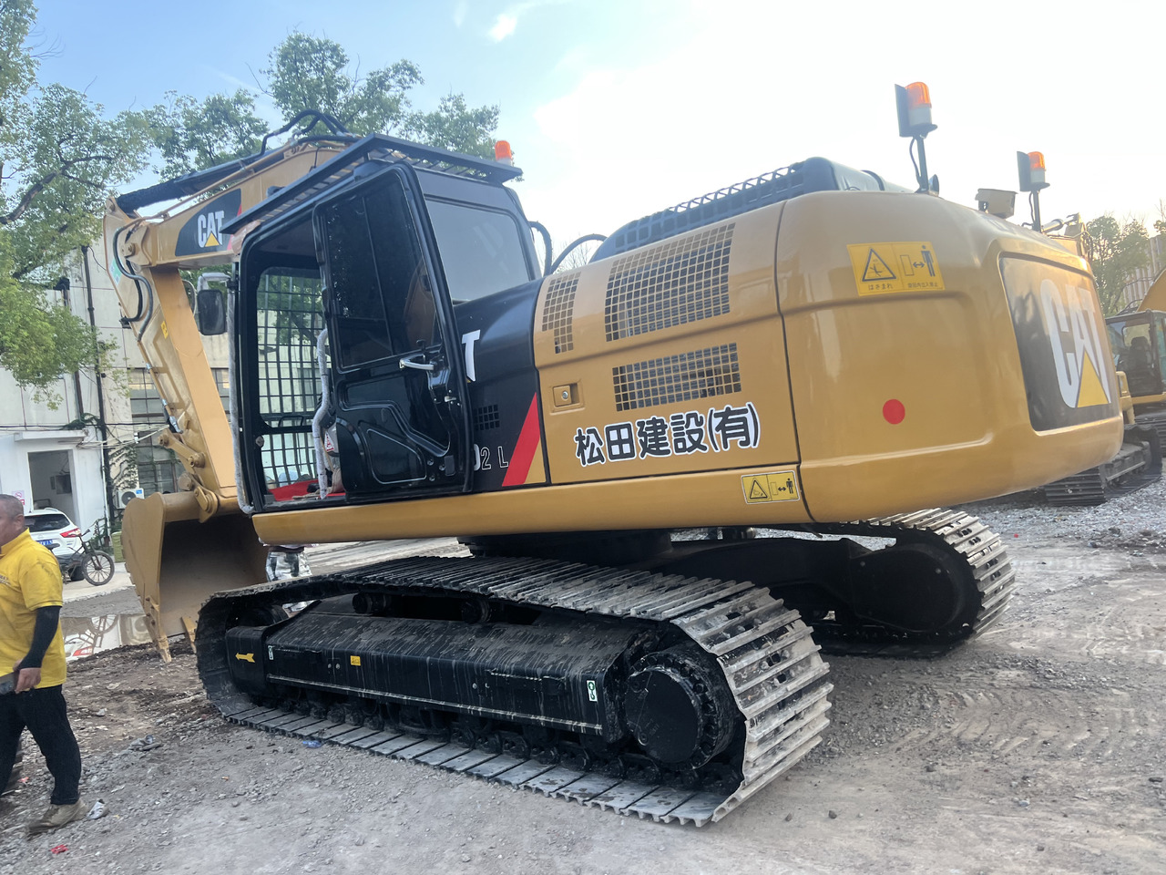 CAT 320D2L 324DL 330D2L - Excavator pe şenile: Foto 1 CAT 320D2L 324DL 330D2L - Excavator pe şenile: Foto 1