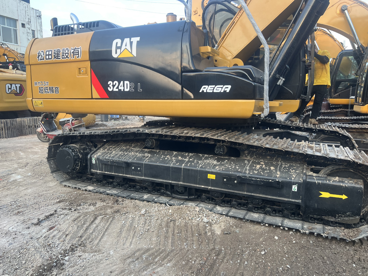 CAT 324DL - Excavator pe şenile: Foto 5 CAT 324DL - Excavator pe şenile: Foto 5