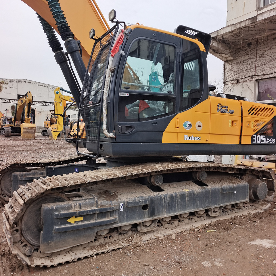 HYUNDAI 305LC-9S - Excavator pe şenile: Foto 3 HYUNDAI 305LC-9S - Excavator pe şenile: Foto 3