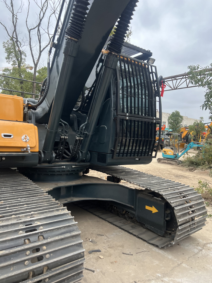 HYUNDAI HX220HD BROADEN TRACK SHOES - Excavator pe şenile: Foto 5 HYUNDAI HX220HD BROADEN TRACK SHOES - Excavator pe şenile: Foto 5