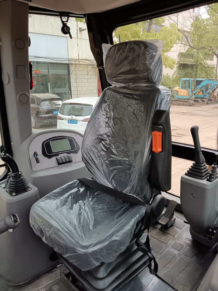 JCB 4CX 100% NEW - Buldoexcavator: Foto 5 JCB 4CX 100% NEW - Buldoexcavator: Foto 5