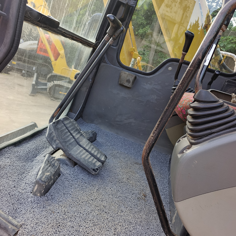 KOMATSU PC60 - Mini excavator: Foto 4 KOMATSU PC60 - Mini excavator: Foto 4