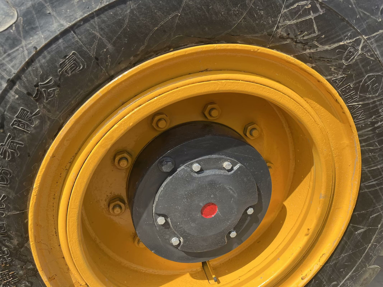 LIUGONG 835 836 856 856H - Încărcător frontal pe pneuri: Foto 4 LIUGONG 835 836 856 856H - Încărcător frontal pe pneuri: Foto 4