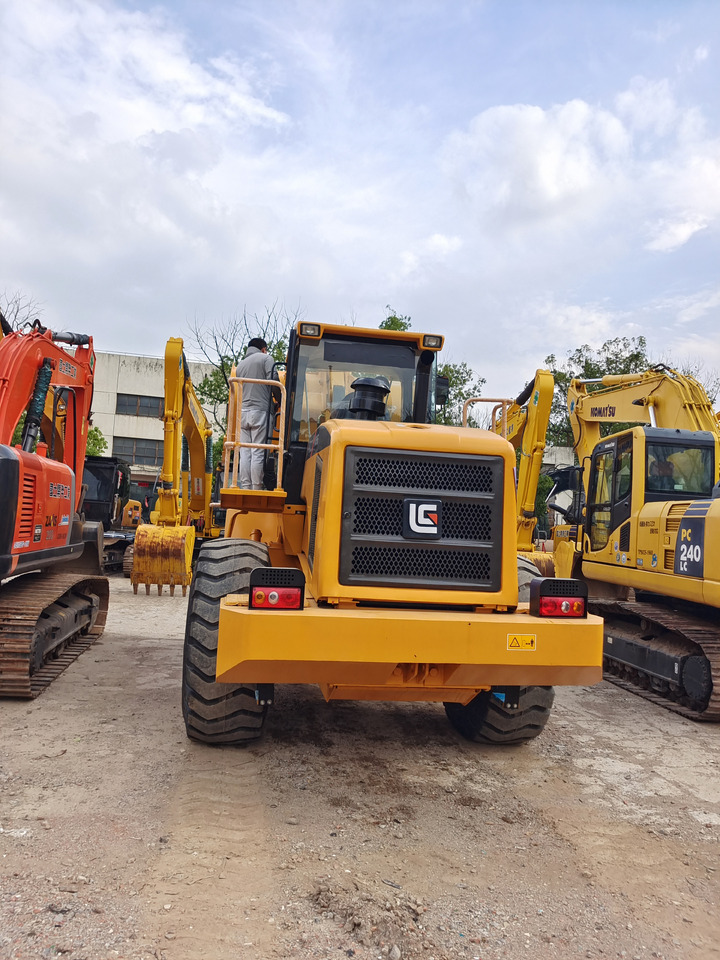 LIUGONG 856 - Încărcător frontal pe pneuri: Foto 2 LIUGONG 856 - Încărcător frontal pe pneuri: Foto 2