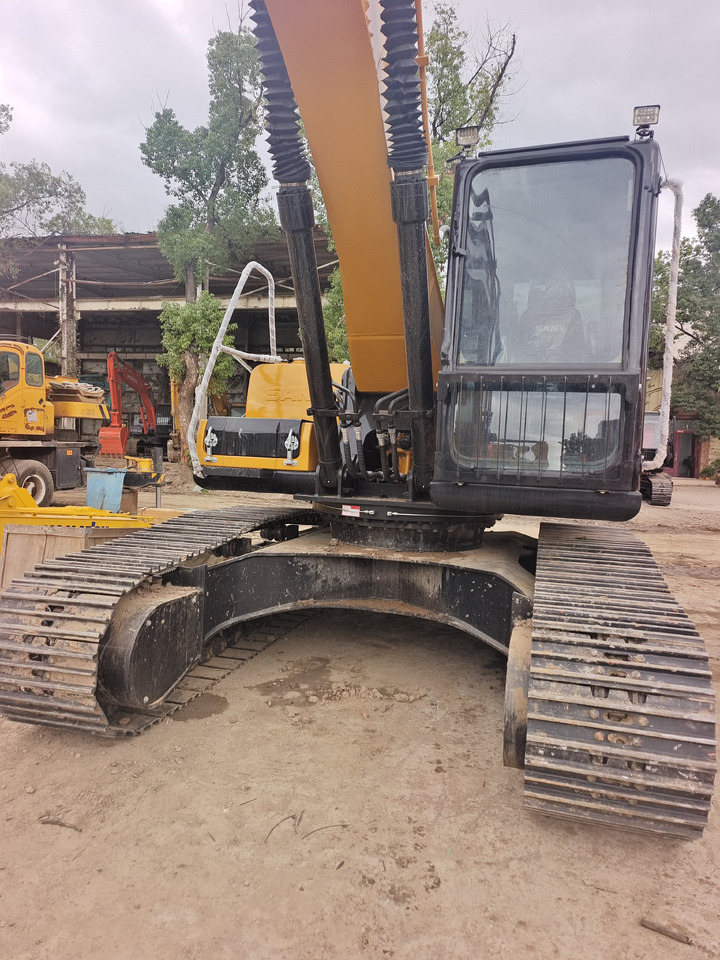 SANY 215C - Excavator pe şenile: Foto 4 SANY 215C - Excavator pe şenile: Foto 4