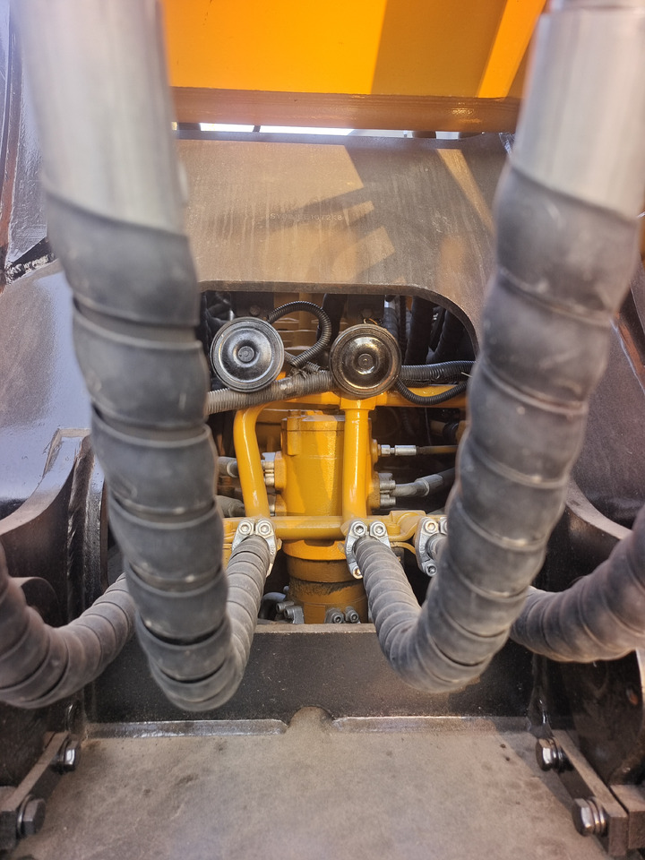 SANY 215H 215C - Excavator pe şenile: Foto 5 SANY 215H 215C - Excavator pe şenile: Foto 5