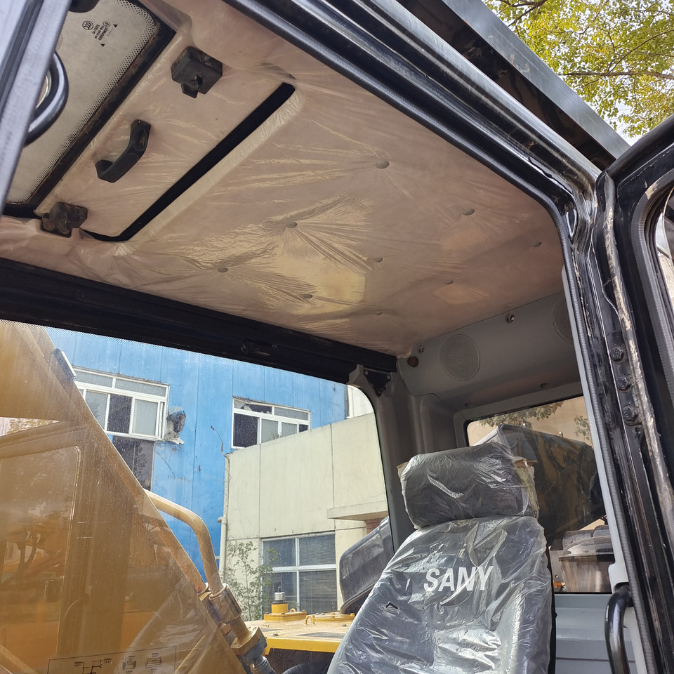 SANY 305H - Excavator pe şenile: Foto 4 SANY 305H - Excavator pe şenile: Foto 4