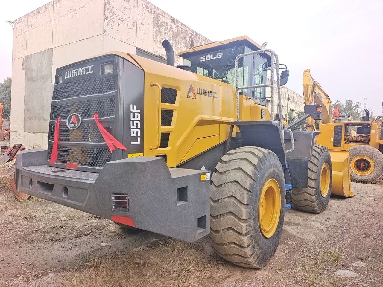 SDLG 956F - Încărcător frontal pe pneuri: Foto 1 SDLG 956F - Încărcător frontal pe pneuri: Foto 1