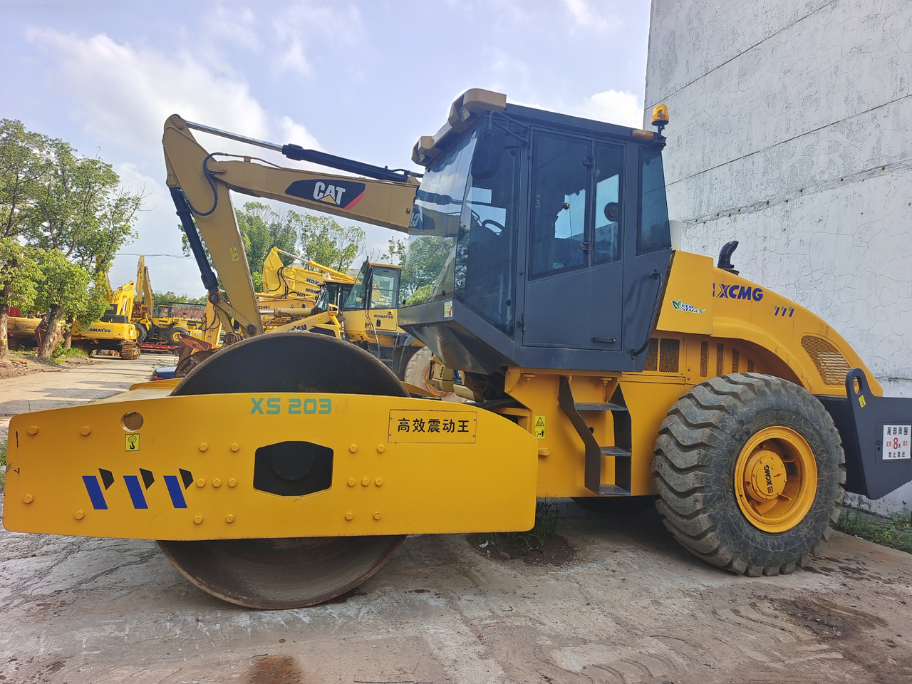 XCMG XS203J - Cilindru compactor pentru asfalt: Foto 1 XCMG XS203J - Cilindru compactor pentru asfalt: Foto 1