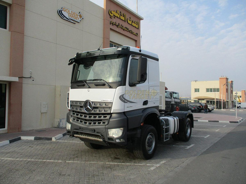 Mercedes-Benz Arocs 2045 - Camion: Foto 2 Mercedes-Benz Arocs 2045 - Camion: Foto 2