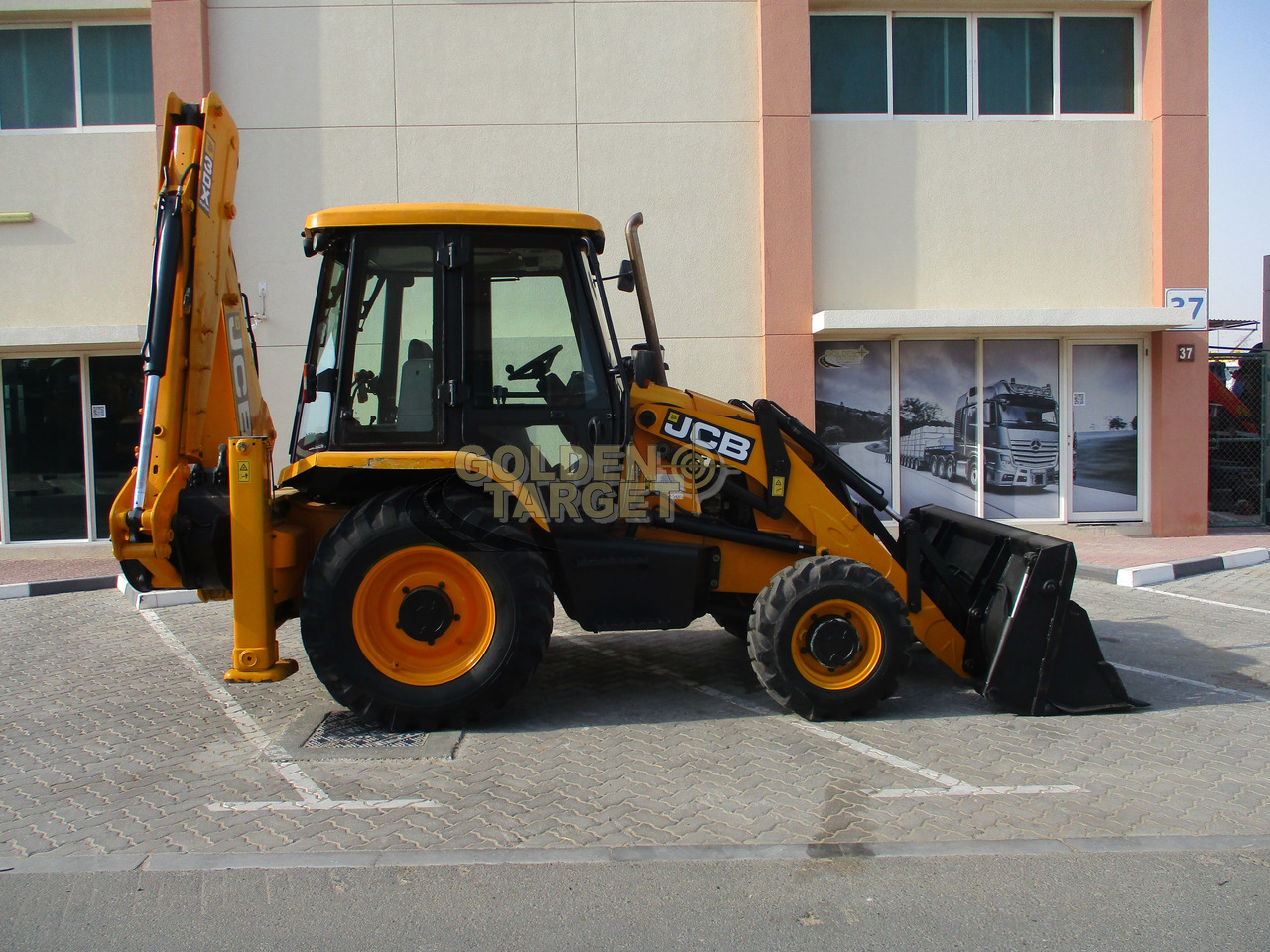 JCB 3DX PLUS 4×4 BACKHOE LOADER - Buldoexcavator: Foto 5 JCB 3DX PLUS 4×4 BACKHOE LOADER - Buldoexcavator: Foto 5