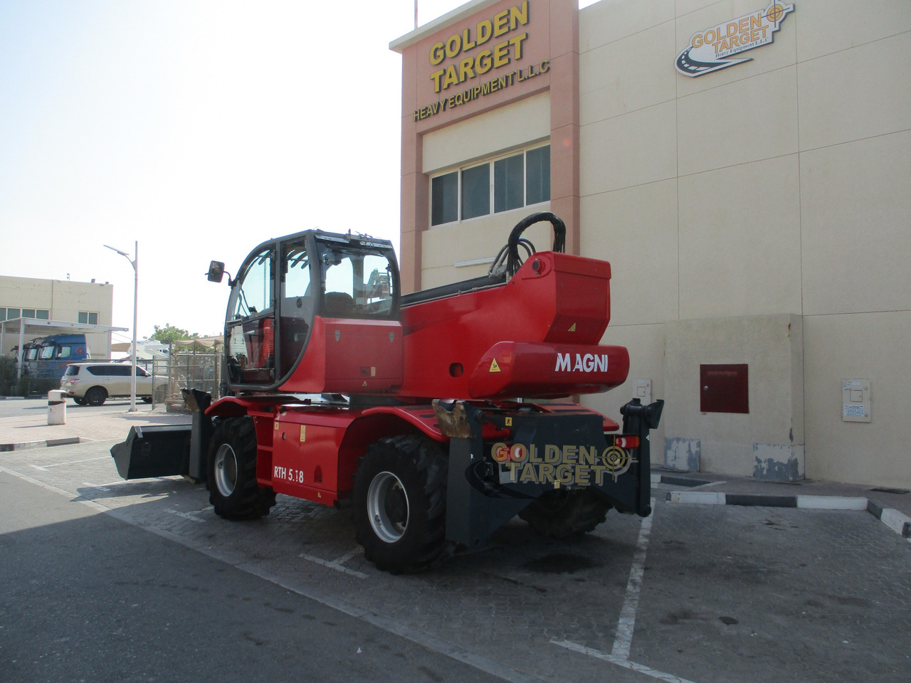 MAGNI RTH5.18 -D/C Rotating Telescopic Handler - Stivuitor telescopic: Foto 4 MAGNI RTH5.18 -D/C Rotating Telescopic Handler - Stivuitor telescopic: Foto 4