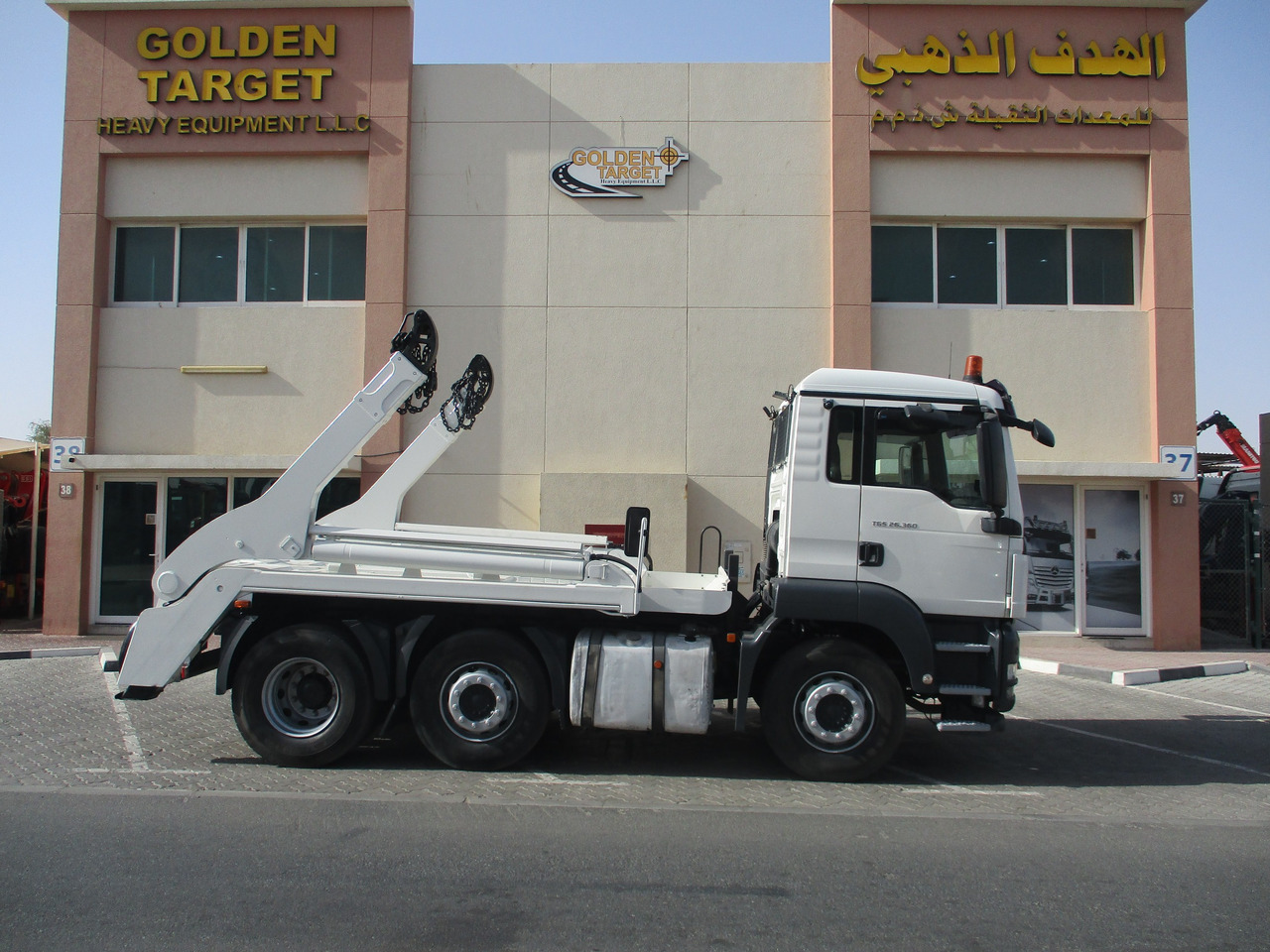 MAN TGS 26.360 6x2 Skip Loader - Camion container de gunoi: Foto 5 MAN TGS 26.360 6x2 Skip Loader - Camion container de gunoi: Foto 5
