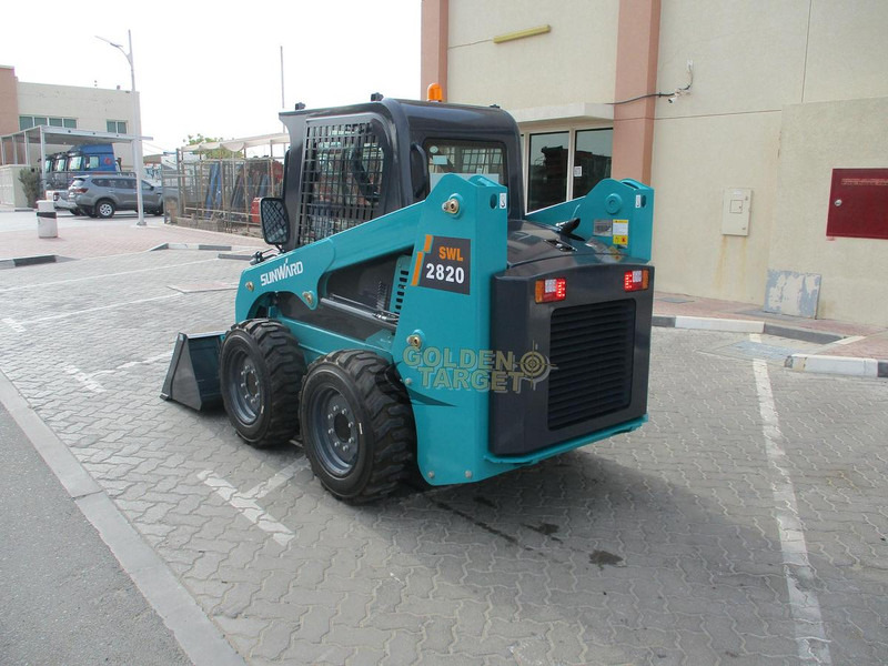 Sunward SWL 2820 Skid Steer Loader - Încărcător: Foto 4 Sunward SWL 2820 Skid Steer Loader - Încărcător: Foto 4