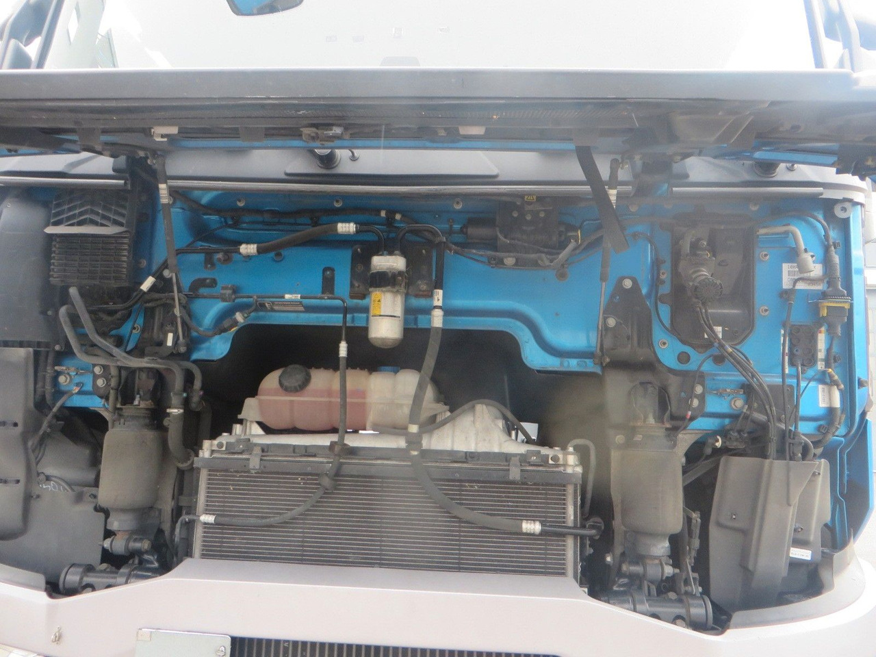 Renault T480 HSC 4x2Tractor în leasing Renault T480 HSC 4x2Tractor: Foto 12 Renault T480 HSC 4x2Tractor în leasing Renault T480 HSC 4x2Tractor: Foto 12