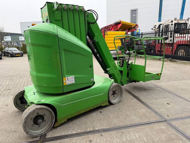 JLG Toucan 12 E Plus - Nacela articulata: Foto 4 JLG Toucan 12 E Plus - Nacela articulata: Foto 4