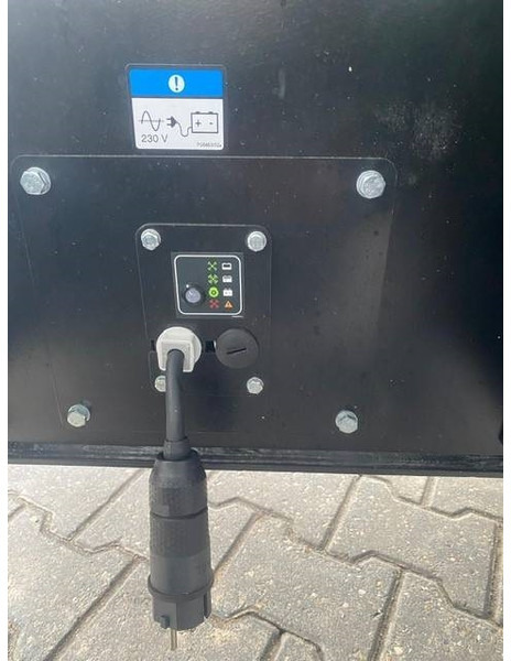 Nacela articulata nou Niftylift HR 17 Hybrid: Foto 20 Nacela articulata nou Niftylift HR 17 Hybrid: Foto 20