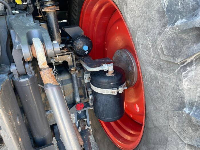 Claas Arion 650 - Tractor agricol: Foto 4 Claas Arion 650 - Tractor agricol: Foto 4